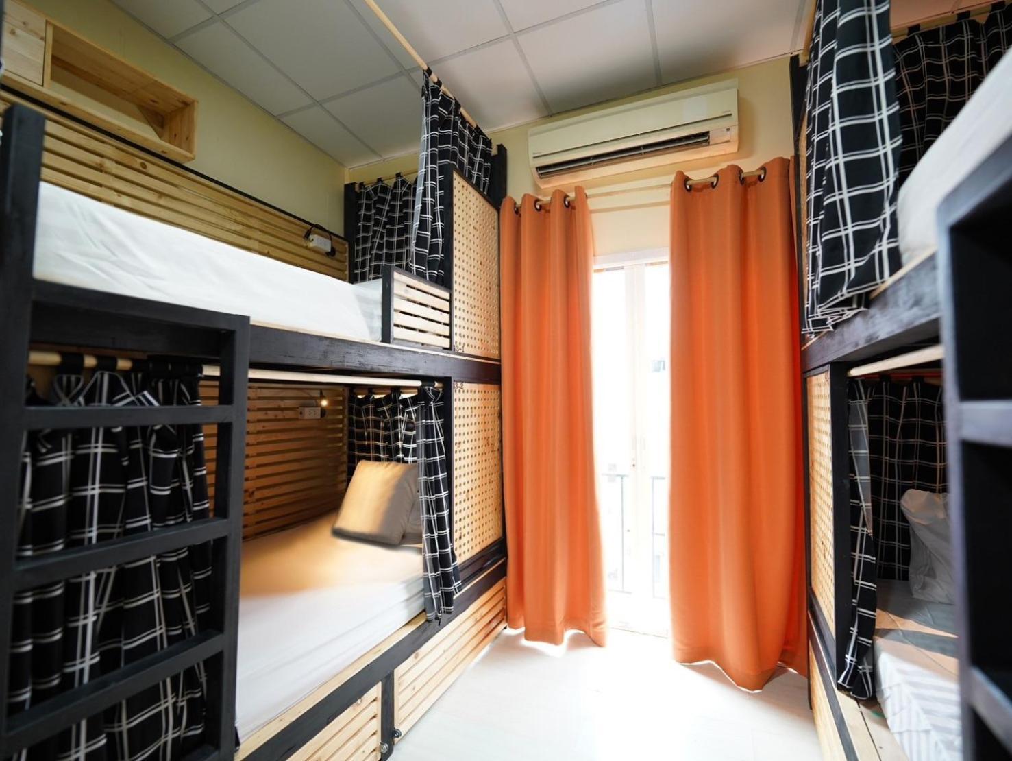 Ez Sleep @ Ratchada 19 Hostel